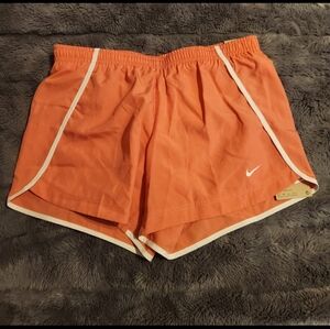 Nike Shorts Girls Small Coral Athletic Activewear DriFit Lined Running Outdoor